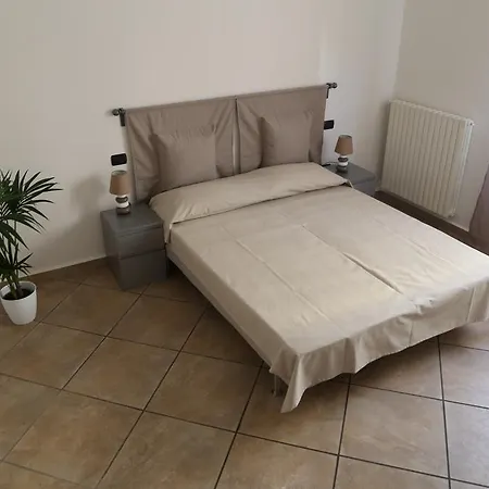 Bed & Breakfast Sahana House *